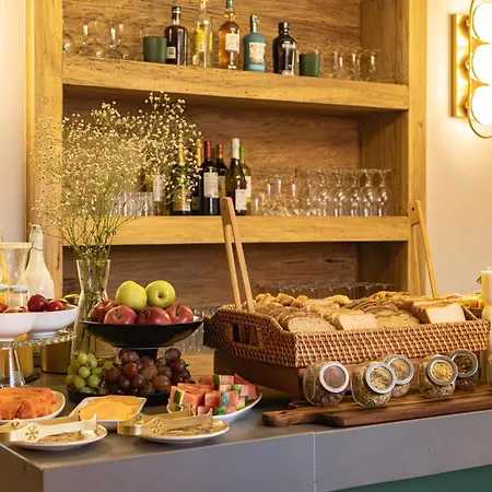 Casa Bianca By Faranda Boutique